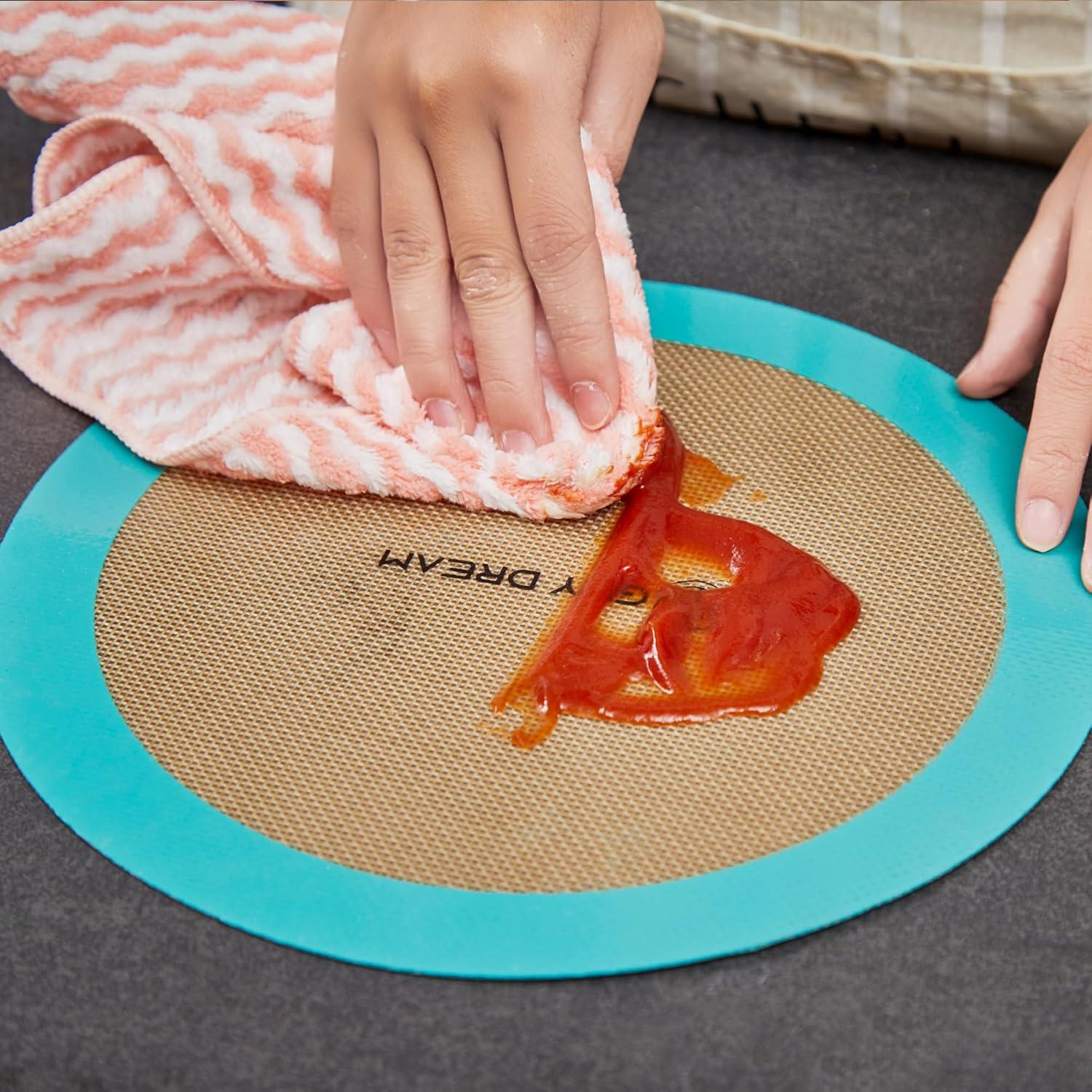 Juego de 2 Tapetes de Silicona GUYDREMAT 30.48 cm Antiadherente