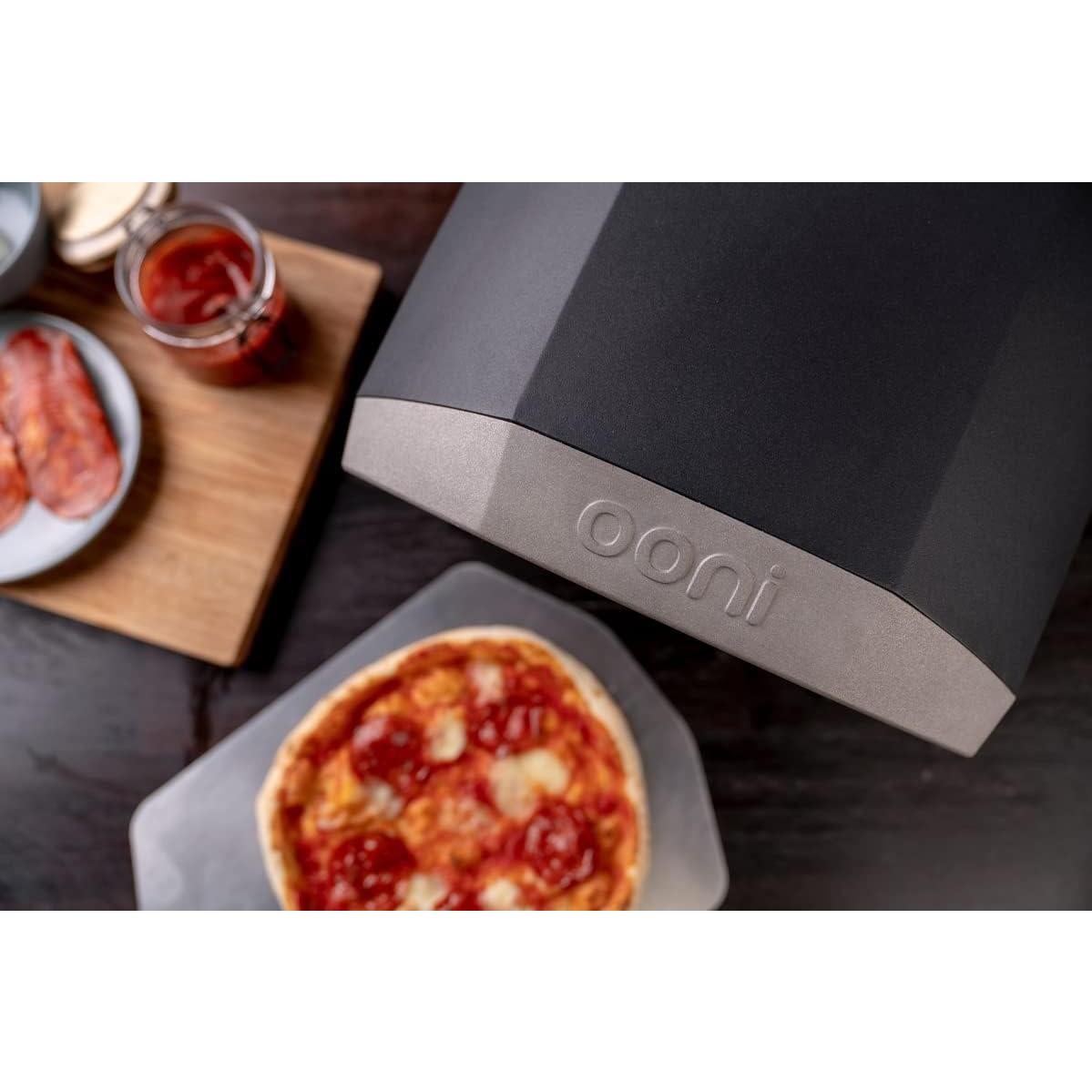 Horno de Pizza Portátil Ooni Koda 12 - Incluye Paleta y Funda