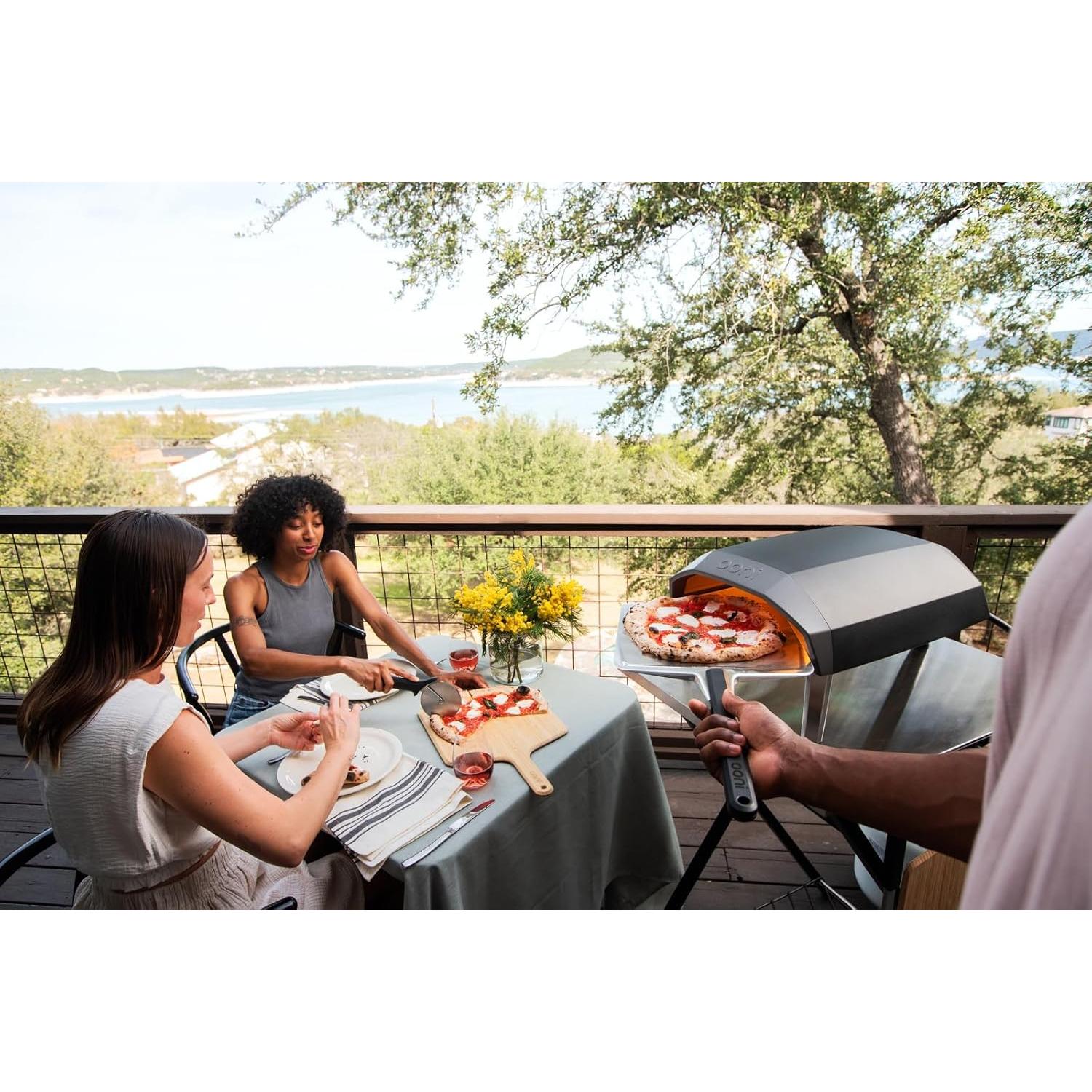 Horno de Pizza Portátil Ooni Koda 12 - Incluye Paleta y Funda