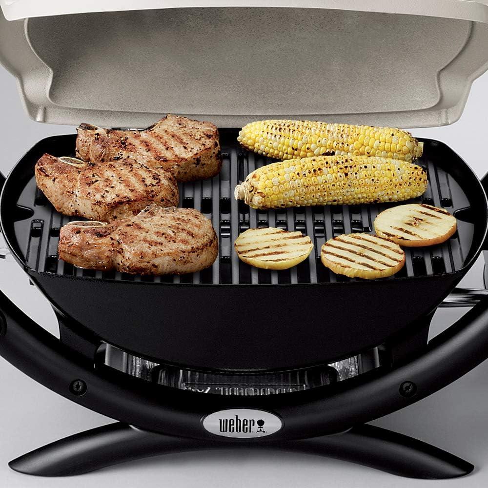 Parrilla de Propano Weber Q1000, 8500 BTU, Compacta, Cromo