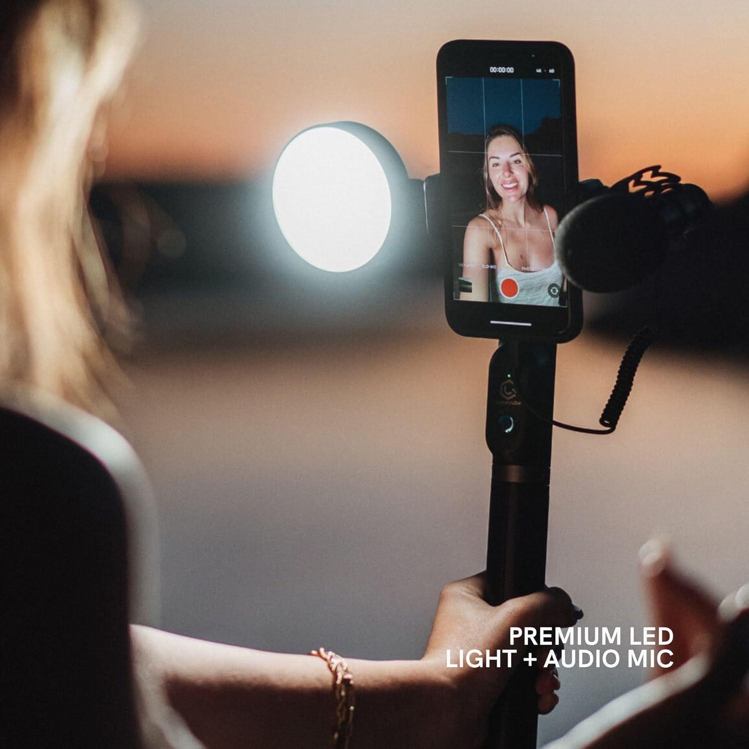 Kit de Contenido Lume Cube 2.0 - Trípode Ajustable, Luz LED y Micrófono