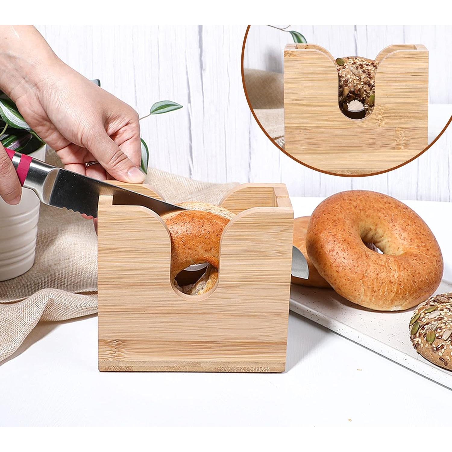 Soporte Cortador de Bagels Kamehame de Bambú 13.97x6.6x12.7cm