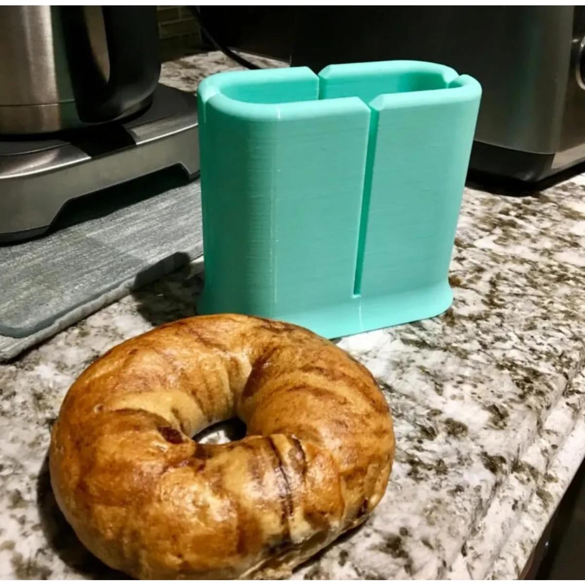 Cortador de Bagel Marrón - Estante para Cortar Bagel