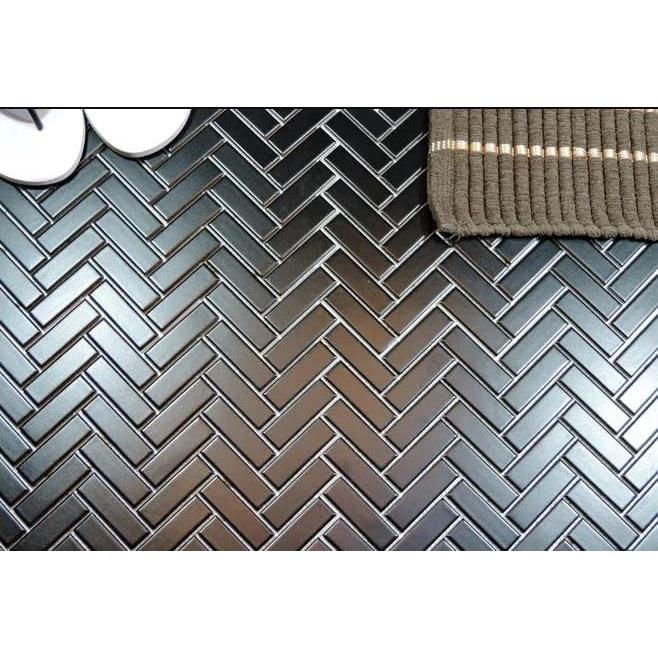 Mosaico de Porcelana Negra Tenedos Espiga Mate 31.5x27.4cm