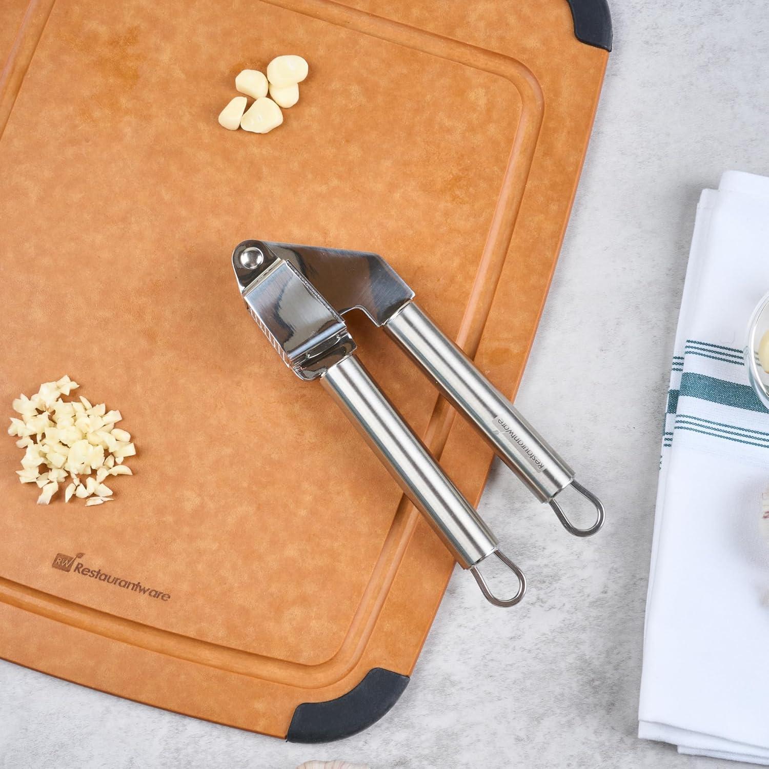 Prensa de Ajo Restaurantware de Acero Inoxidable 19.56 cm