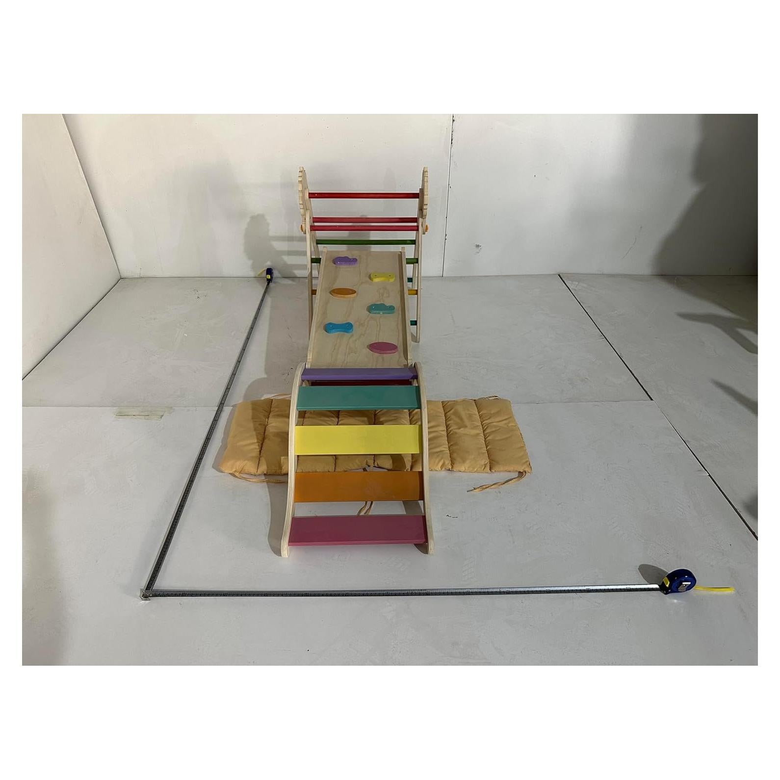 Conjunto de Triángulo Pikler KidsBuddy con Cojín 10.21 kg