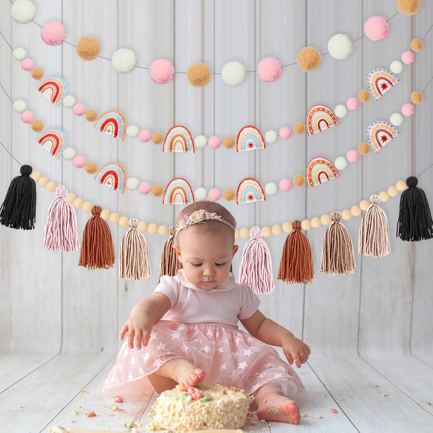 Guirnalda de Fieltro Boho QOUBAI 4 Pcs con Pom Poms y Borlas