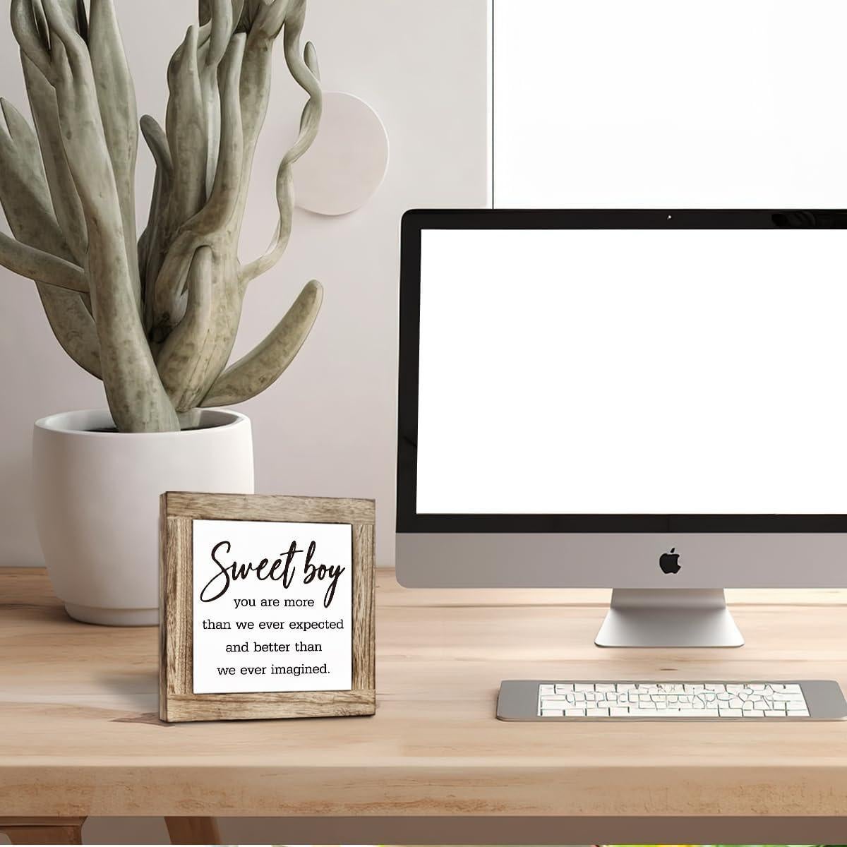 Placa de Madera Sweet Boy 15x15cm Decoración Rústica