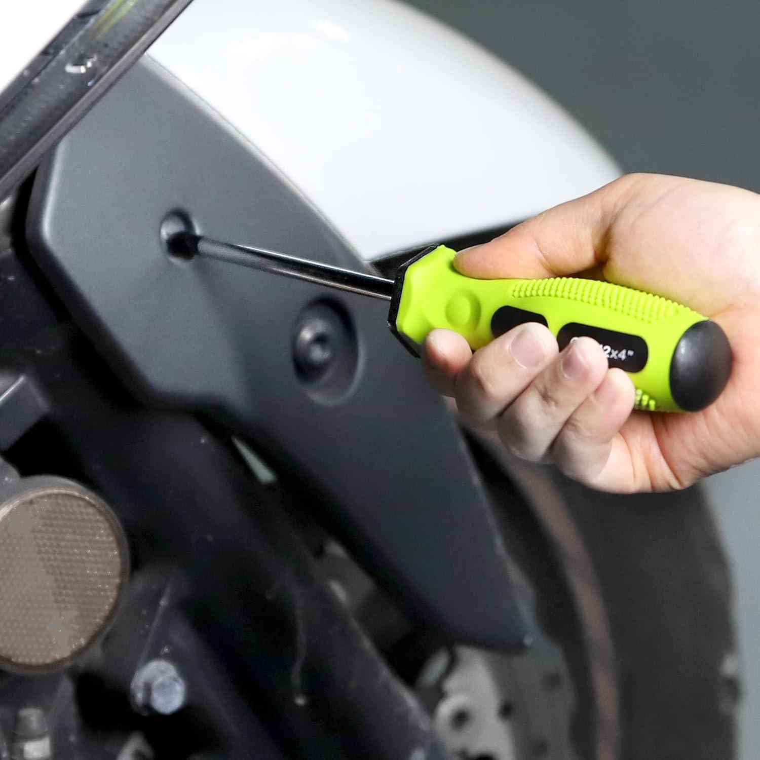 Juego de Destornilladores Magnéticos 21 Piezas FASTPRO Verde