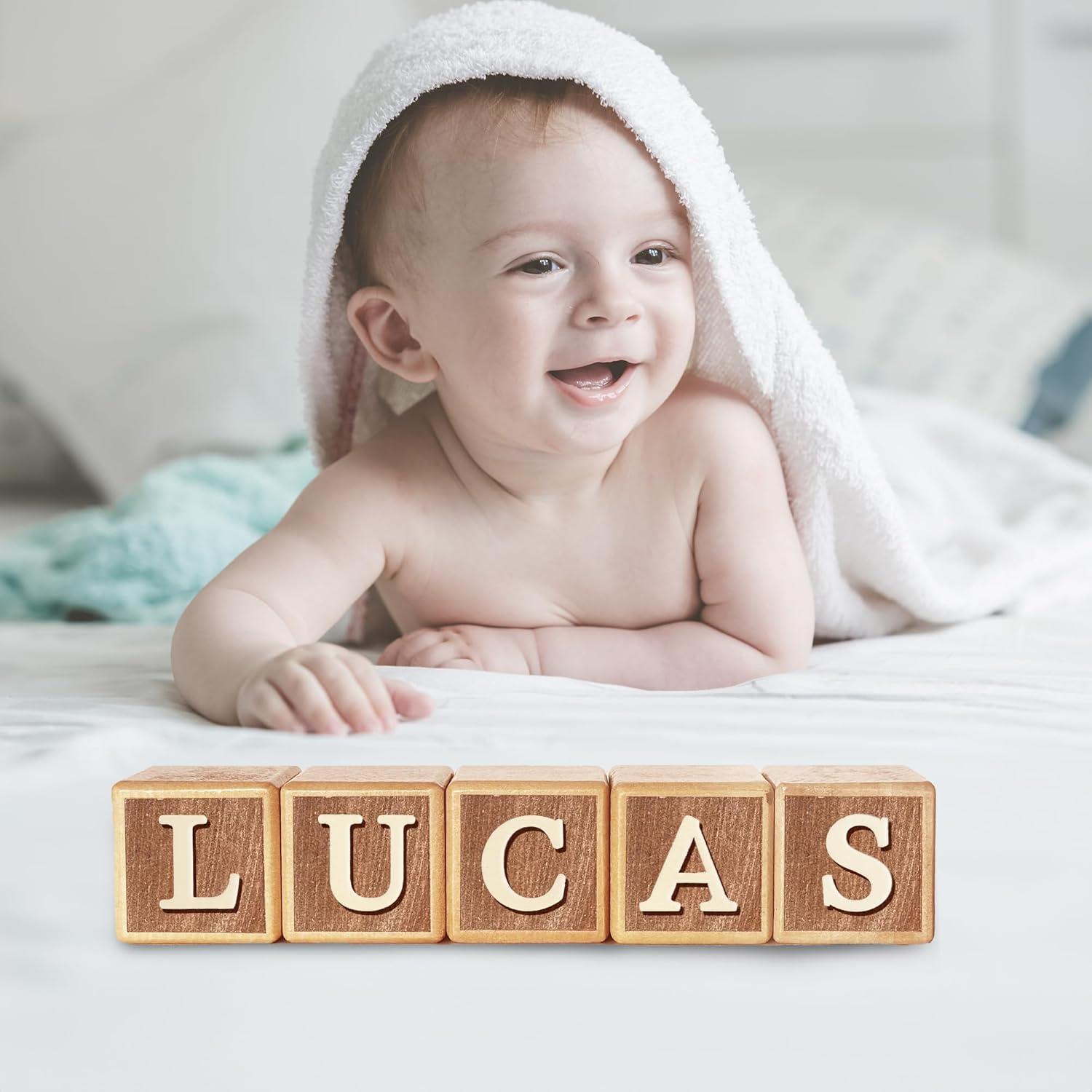 Cartel de Nombre de Madera Personalizado 8 Letras - Decoración Montessori