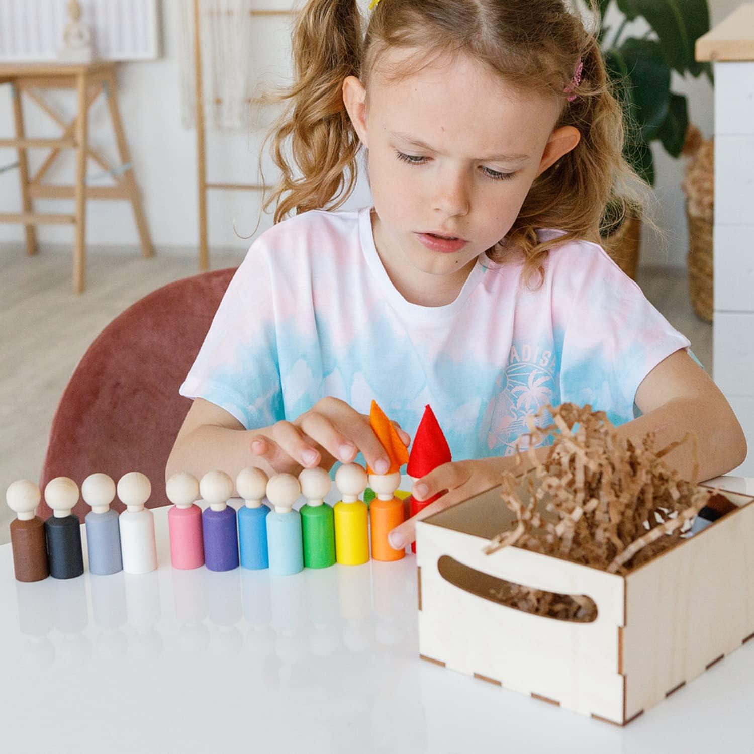 Muñecos de Madera Ulanik Montessori - 12 Gnomos 6 cm