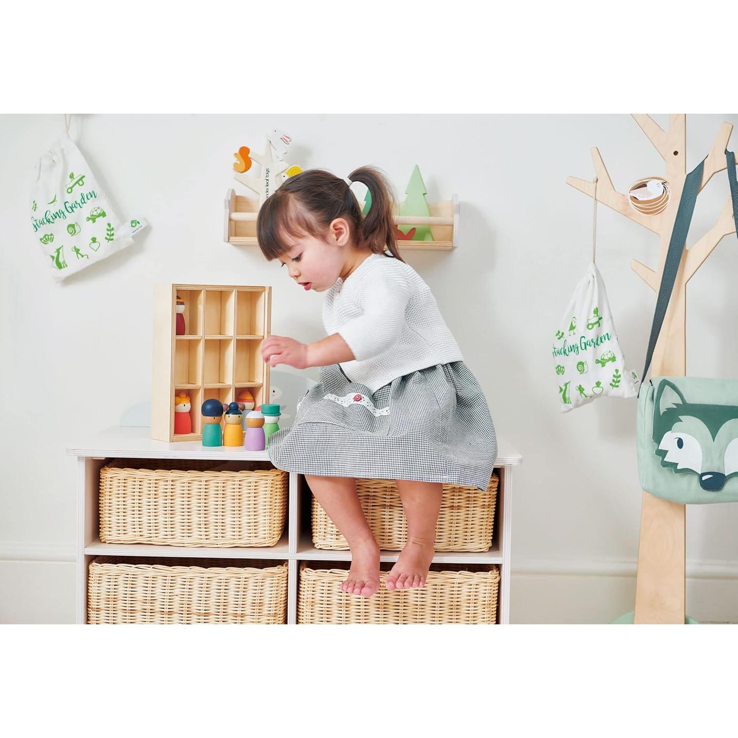 Hotel de la Gente Feliz Tender Leaf Toys - 9 Figuras Inclusivas