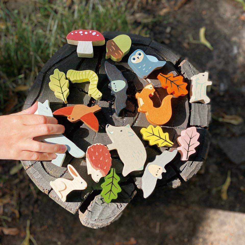 Tender Leaf Toys Bosque Apilable Juguete de Madera 19 Piezas