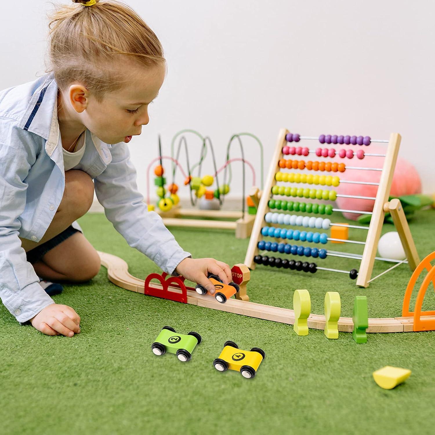 Juego de Carreras Mini Carros de Madera Sotiff - 8 Piezas