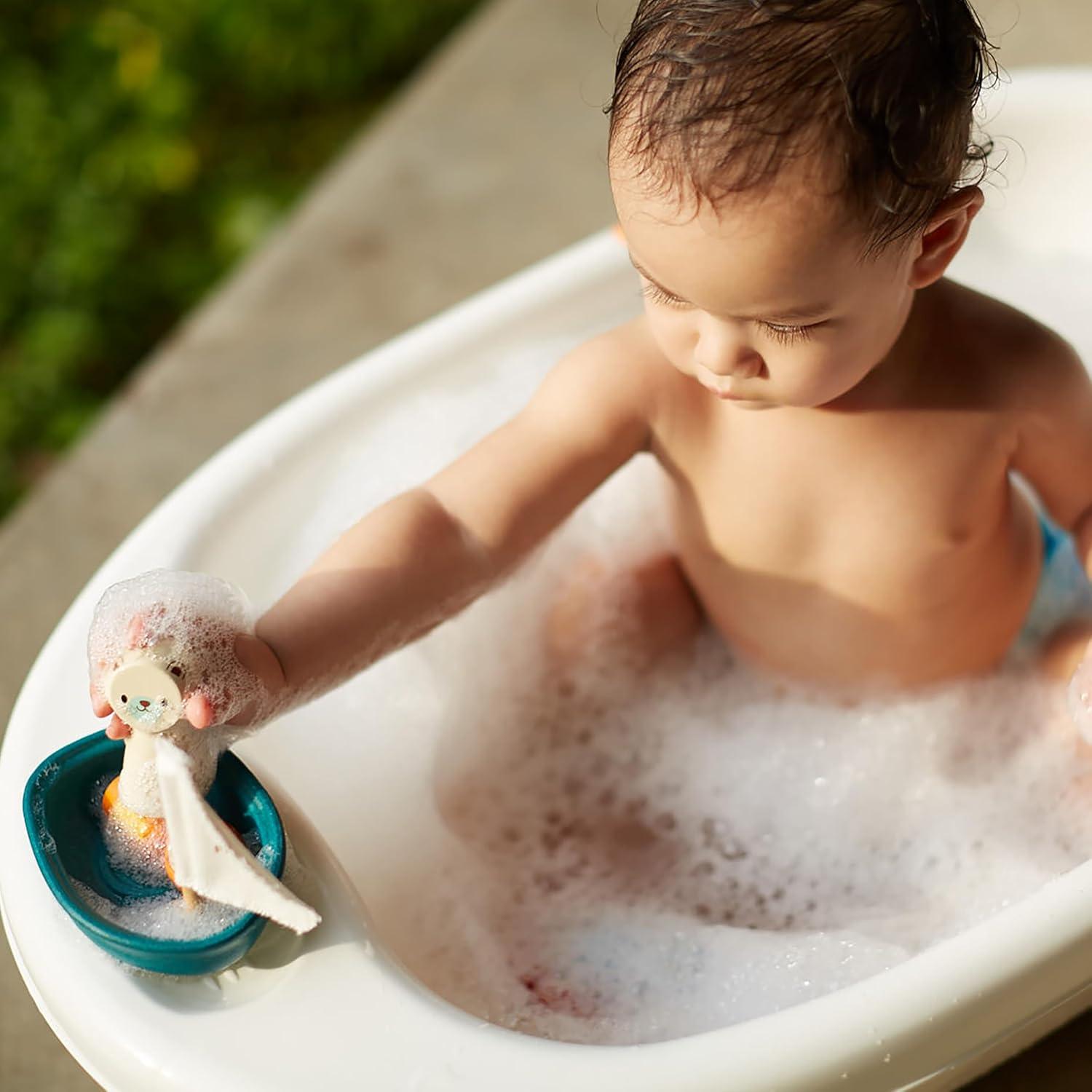 Barco de Vela de Oso Polar PlanToys - Juguete de Baño Ecológico