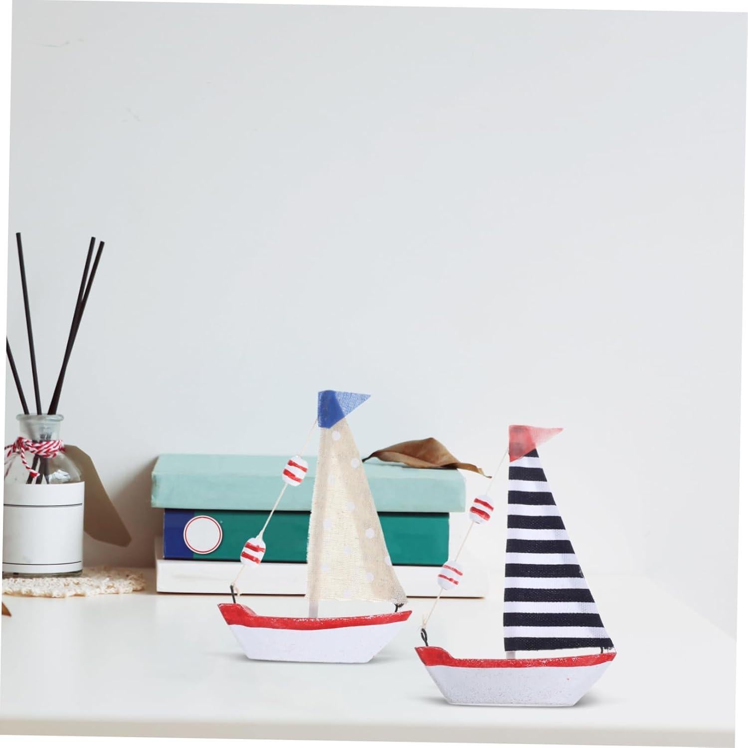4 Piezas Decoraciones de Veleros Miniatura de Madera NUOBESTY