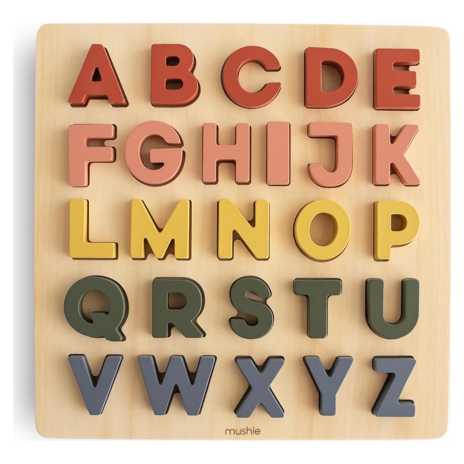 Rompecabezas de Alfabeto de Madera Mushie 26 Piezas 29.7 cm
