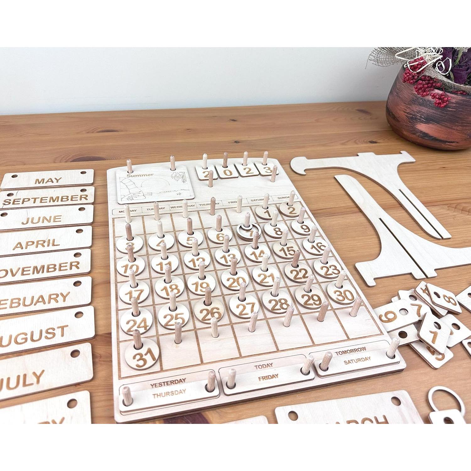 Calendario Perpetuo Montessori de Madera para Niños - 36.9x25.5 cm