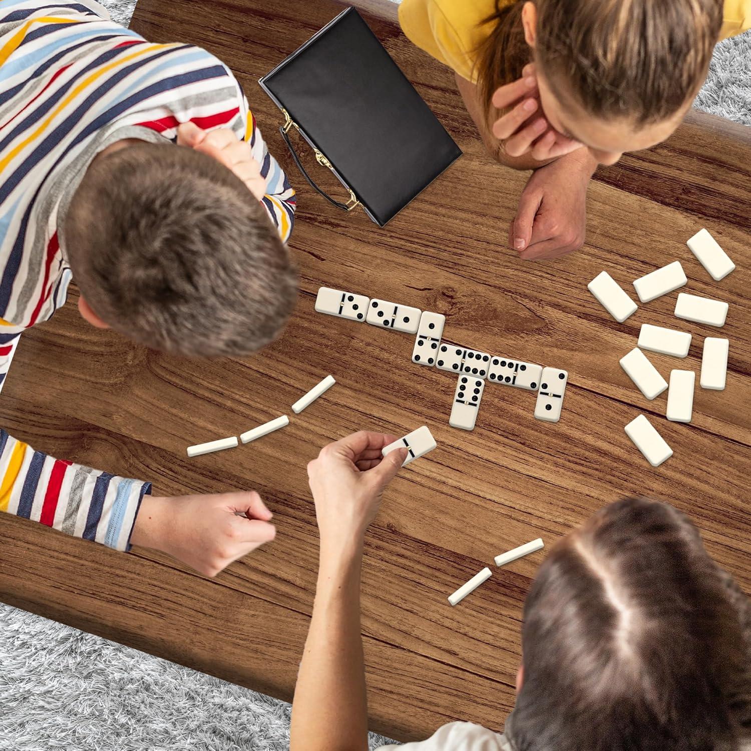 Juego de Dominó Doble Seis Gamie en Estuche de Cuero Sintético