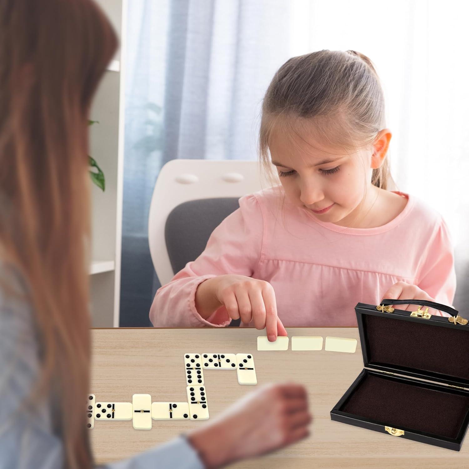 Juego de Dominó Doble Seis Gamie en Estuche de Cuero Sintético