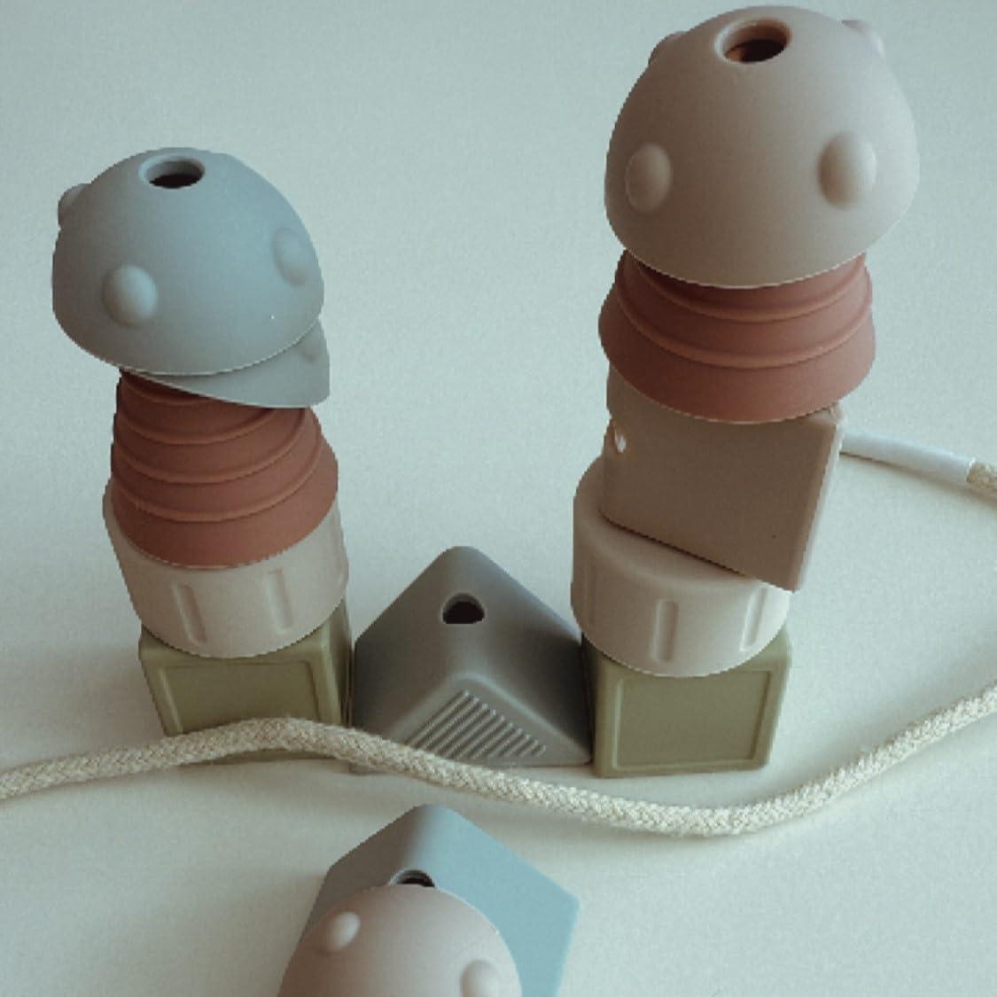 Juguete de Enhebrar Montessori AliOli - 14 Bolas de Silicona