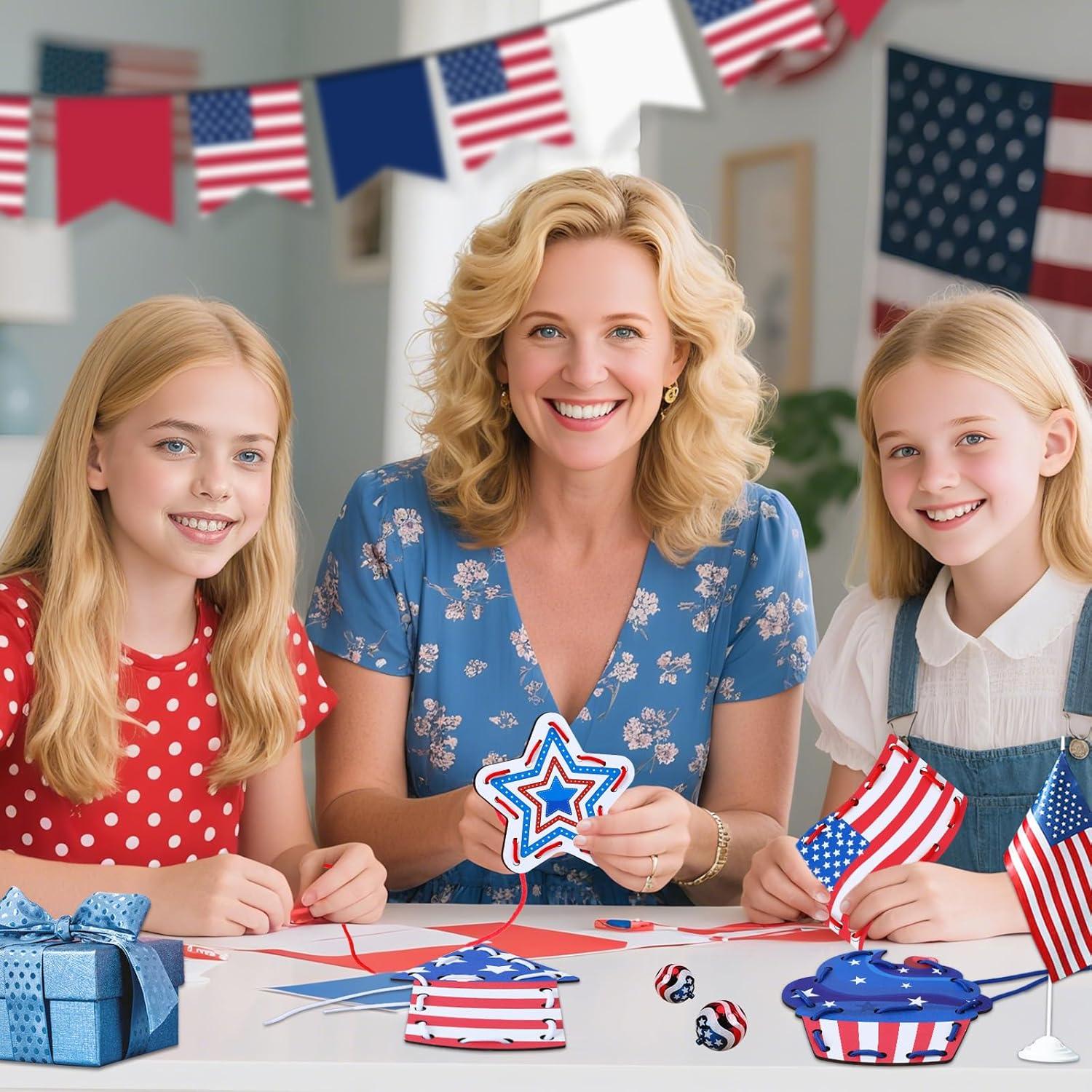 Juguetes de Enhebrado de Madera JULEASEL - Patrióticos 32.3x22.3 cm