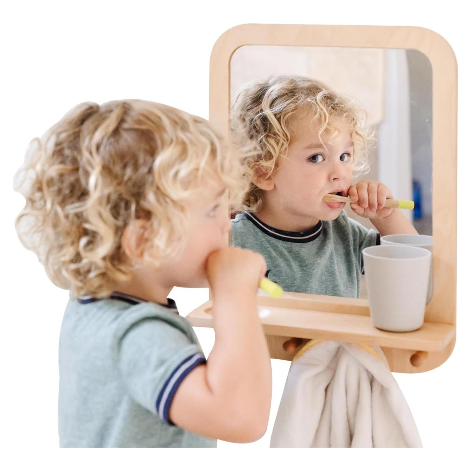 Espejo de Pared Montessori & Me con Ganchos y Estante 40x30cm