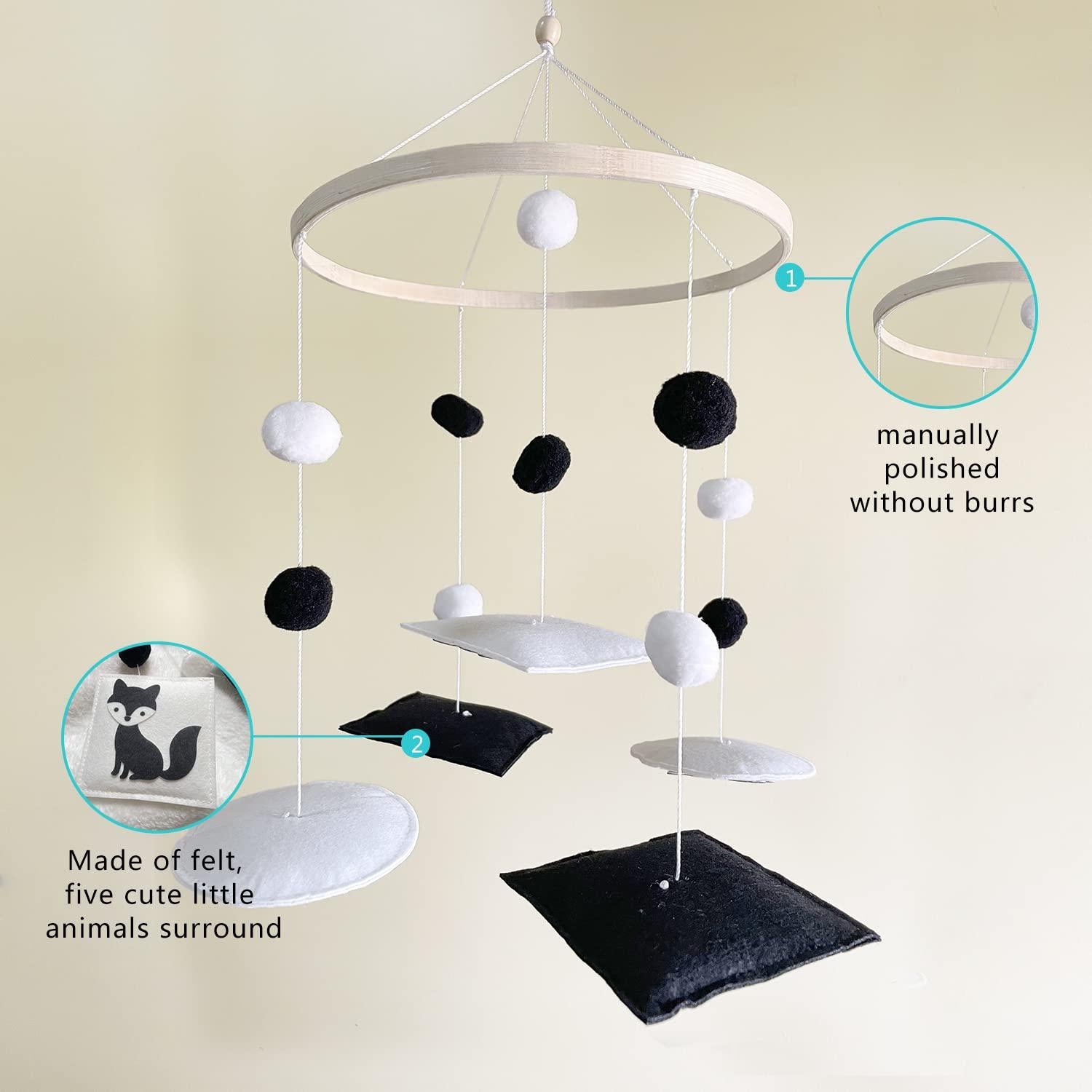 Móvil Montessori Vlokup Bosque en Blanco y Negro 50 cm