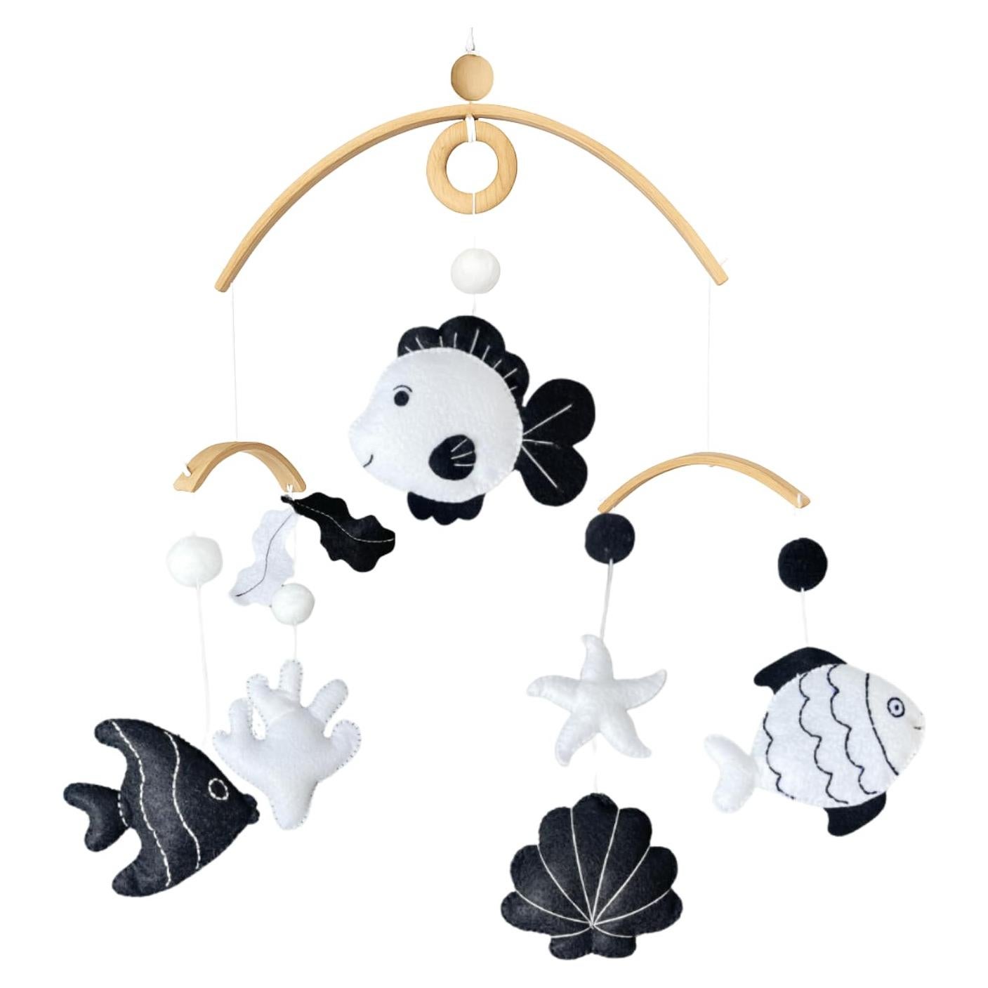 Móvil Montessori para Bebés VN3BTOY - Hecho a Mano en Fieltro y Madera