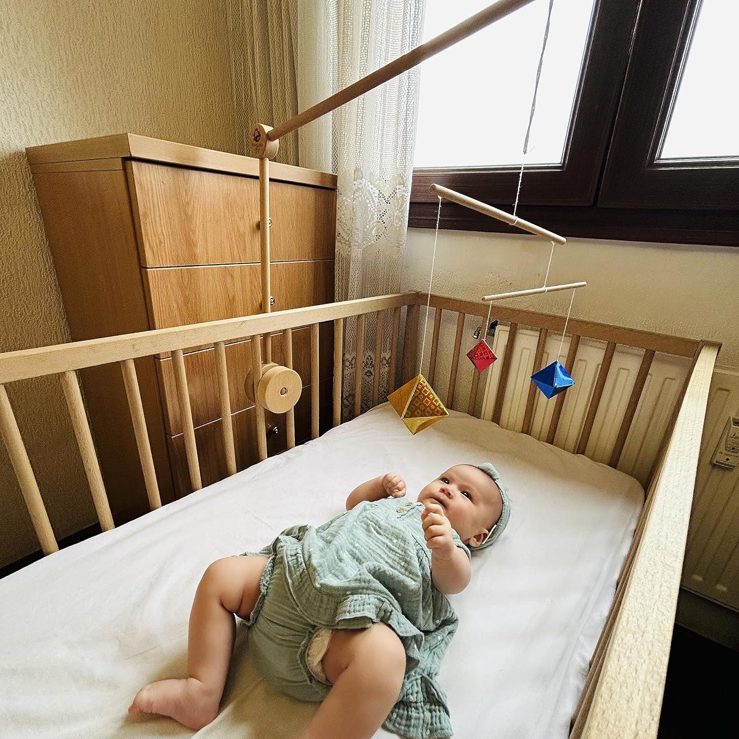 Móvil Montessori Munari con Octaedro y bailarines - 30 cm