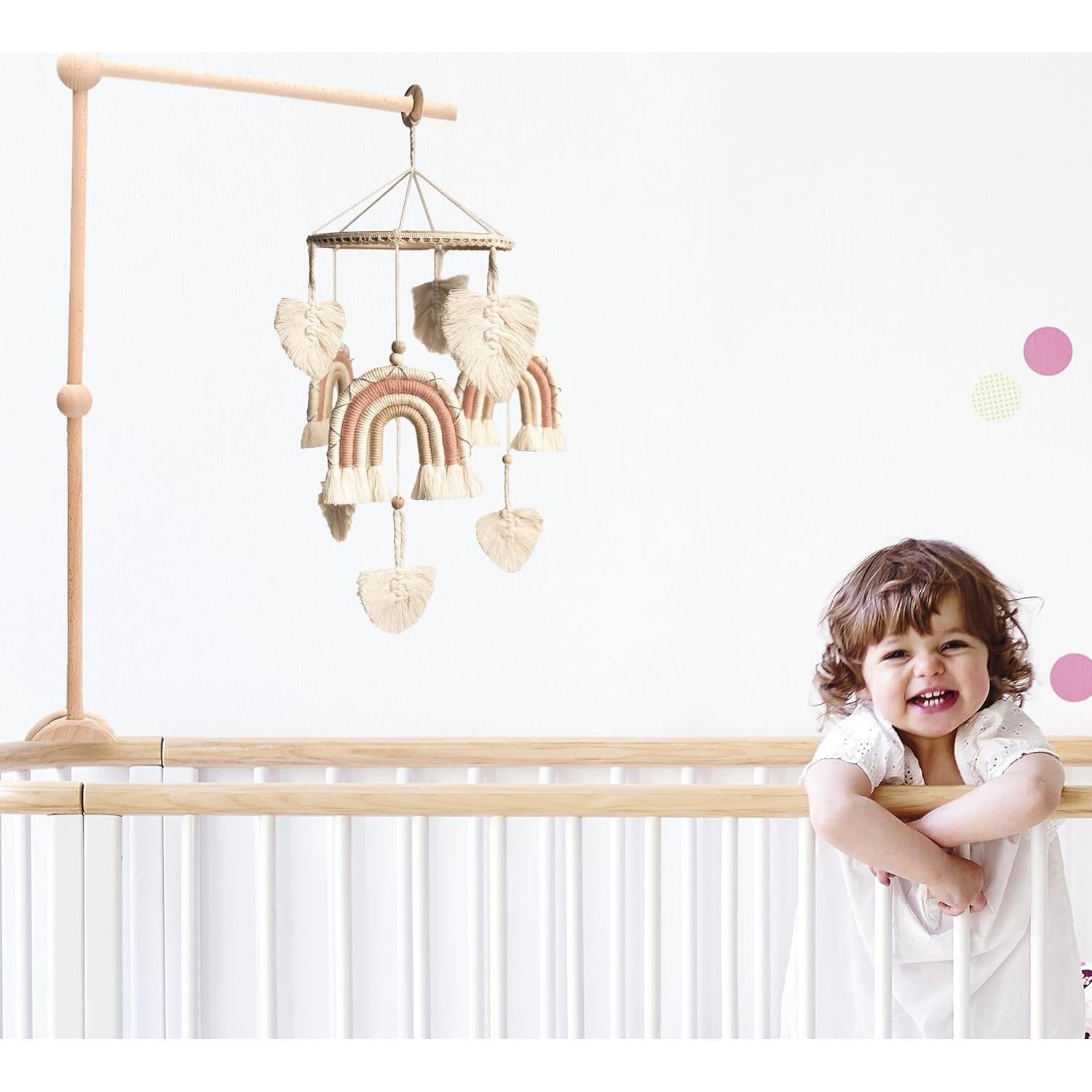 Móvil de Cuna Boho Elyese Rosa Hecho a Mano Ecológico