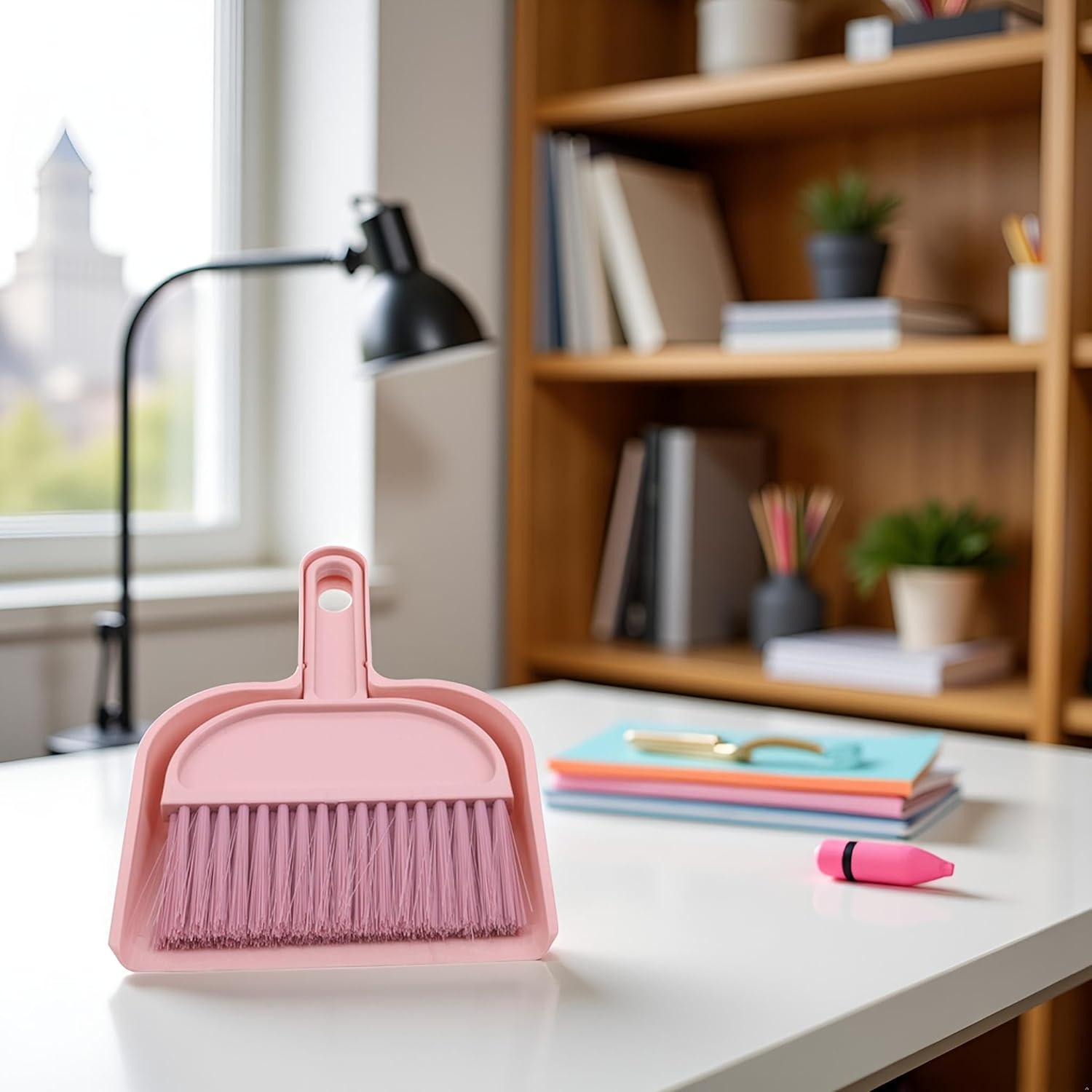 Juego de Escoba y Recogedor Mini JJLFresheners Rosa