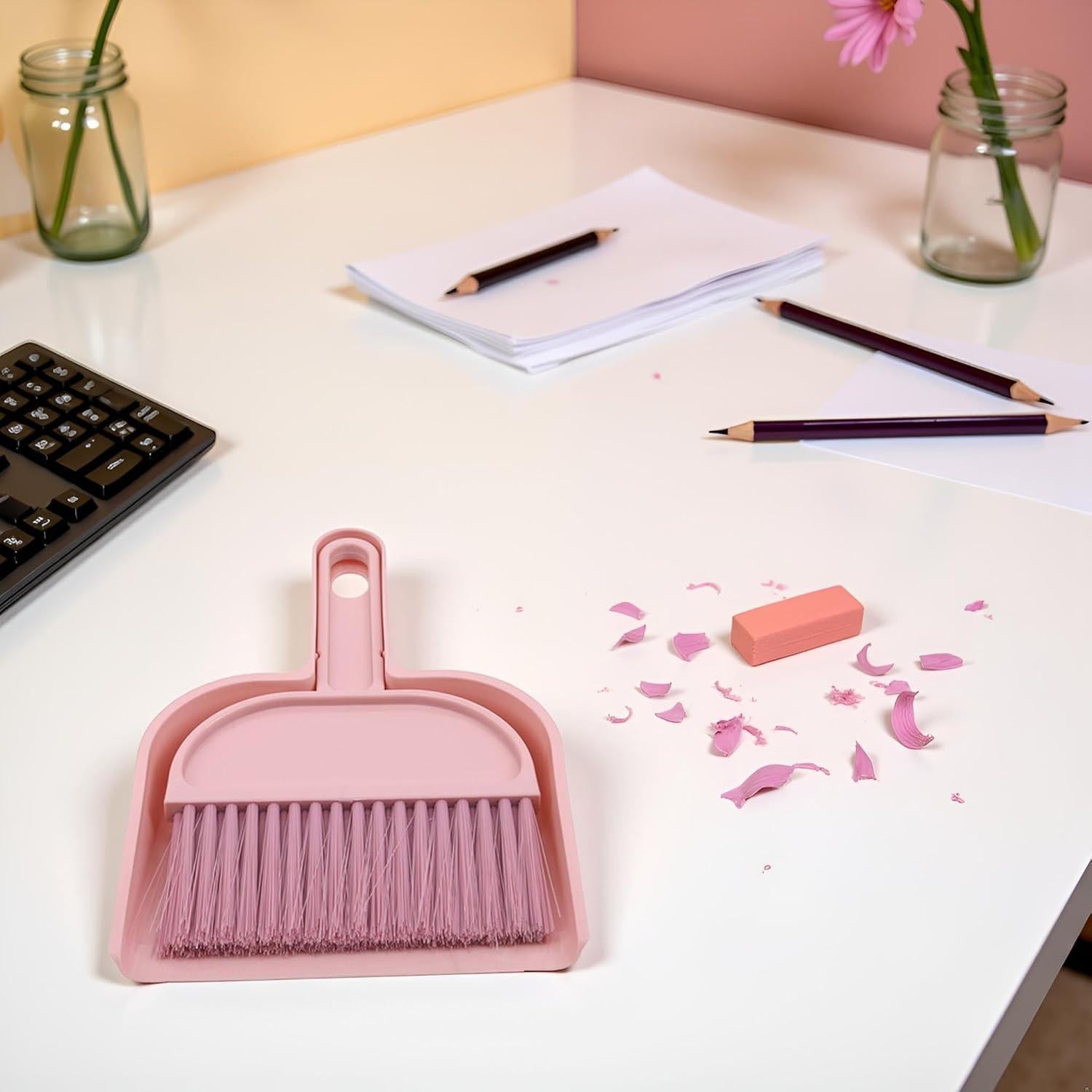 Juego de Escoba y Recogedor Mini JJLFresheners Rosa