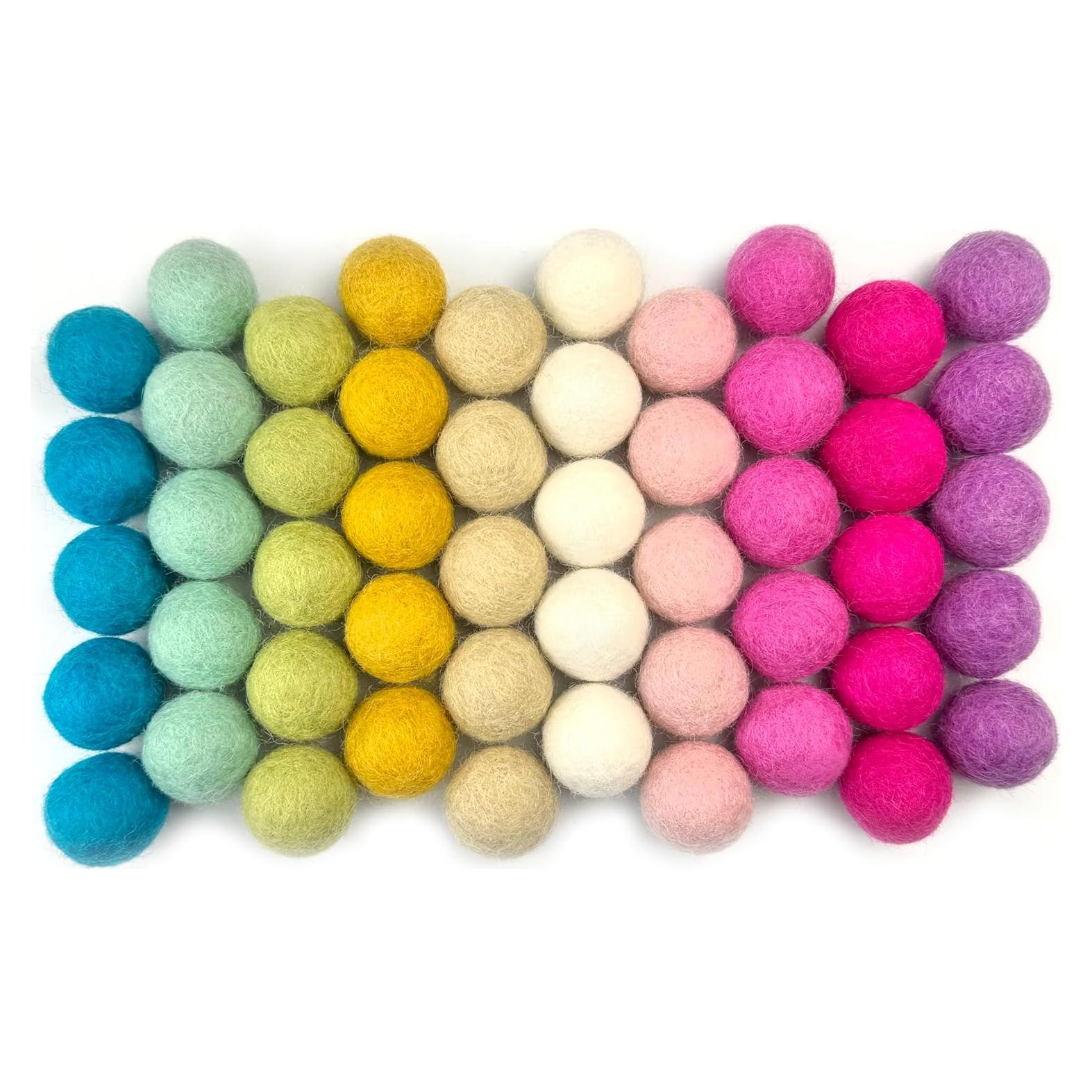 Bolas de Fieltro de Lana 100% Hechas a Mano - 50 Pompones