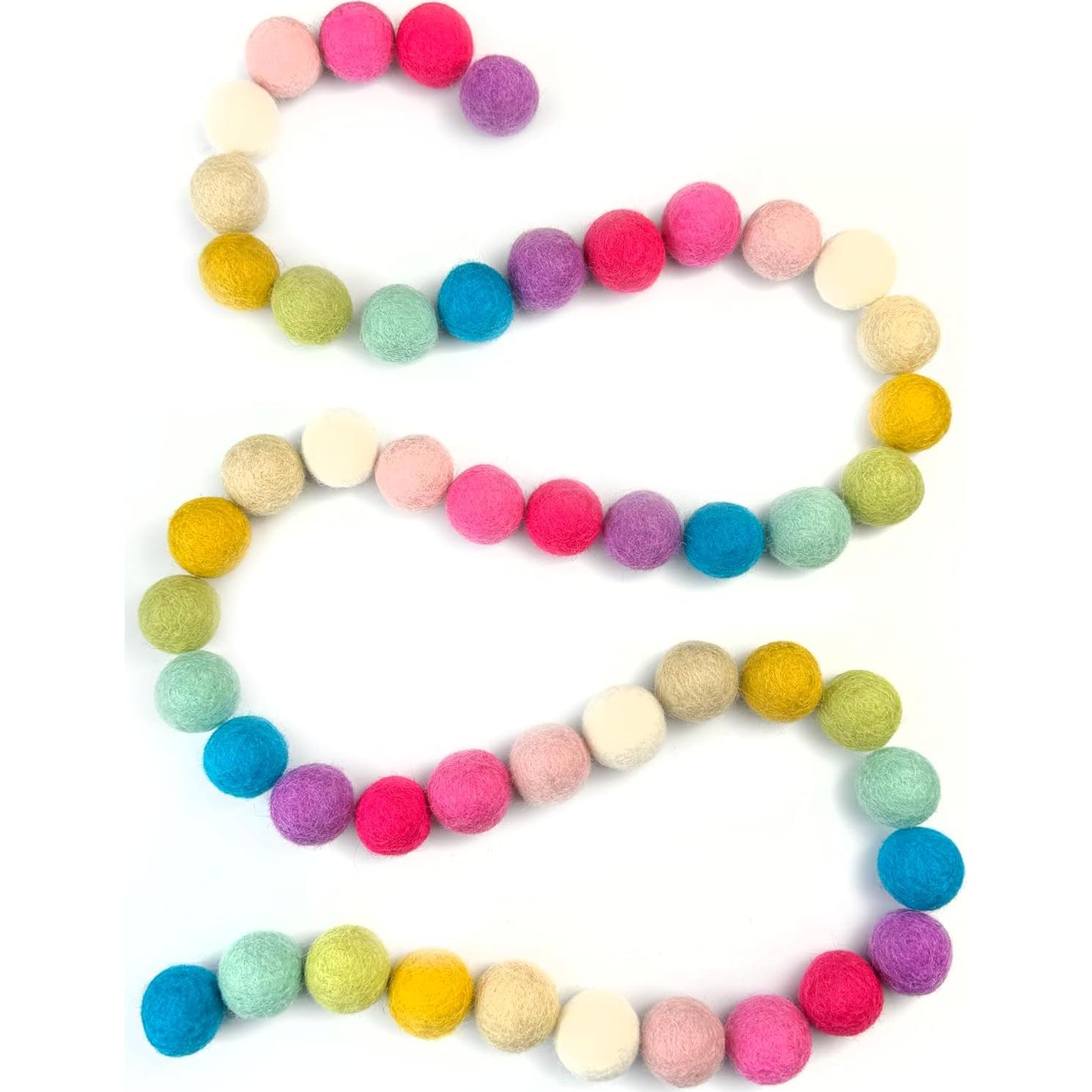 Bolas de Fieltro de Lana 100% Hechas a Mano - 50 Pompones