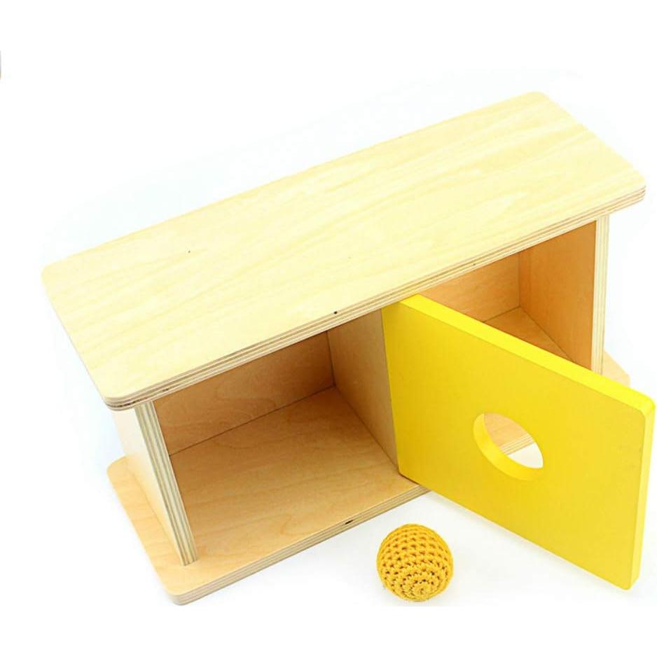 Caja Imbucare Montessori DANNI con Tapa Abatible y Pelota de Tejido