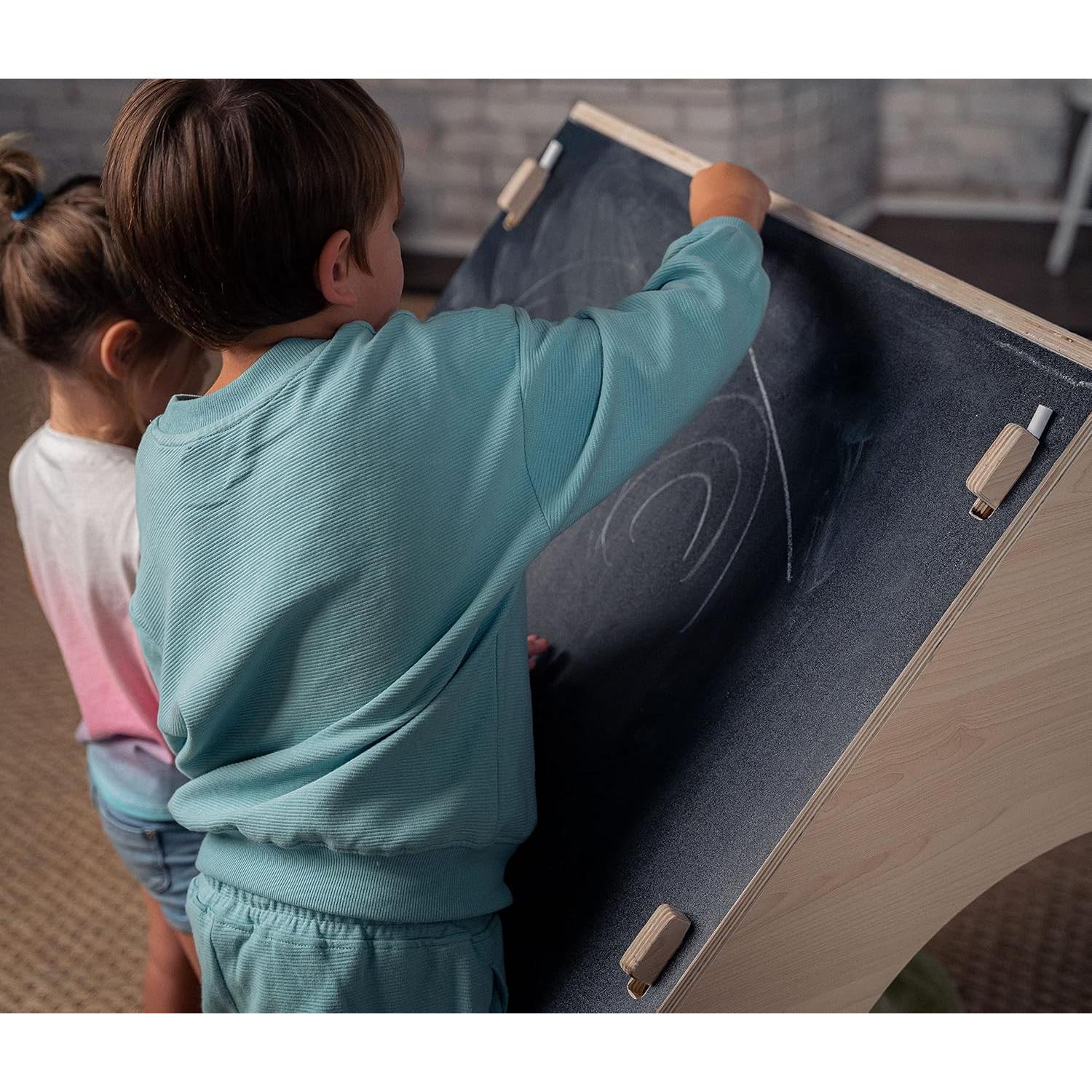 Casa de Juguete Avenlur Montessori de Madera con Techo de Pizarra
