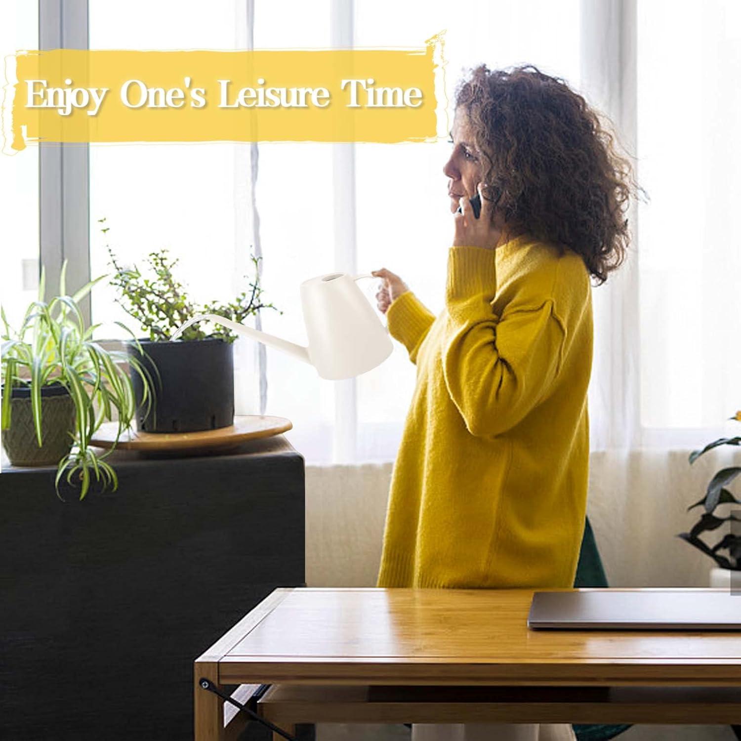 Regadera Qilebi 1.8L Blanca con Pico Largo para Riego