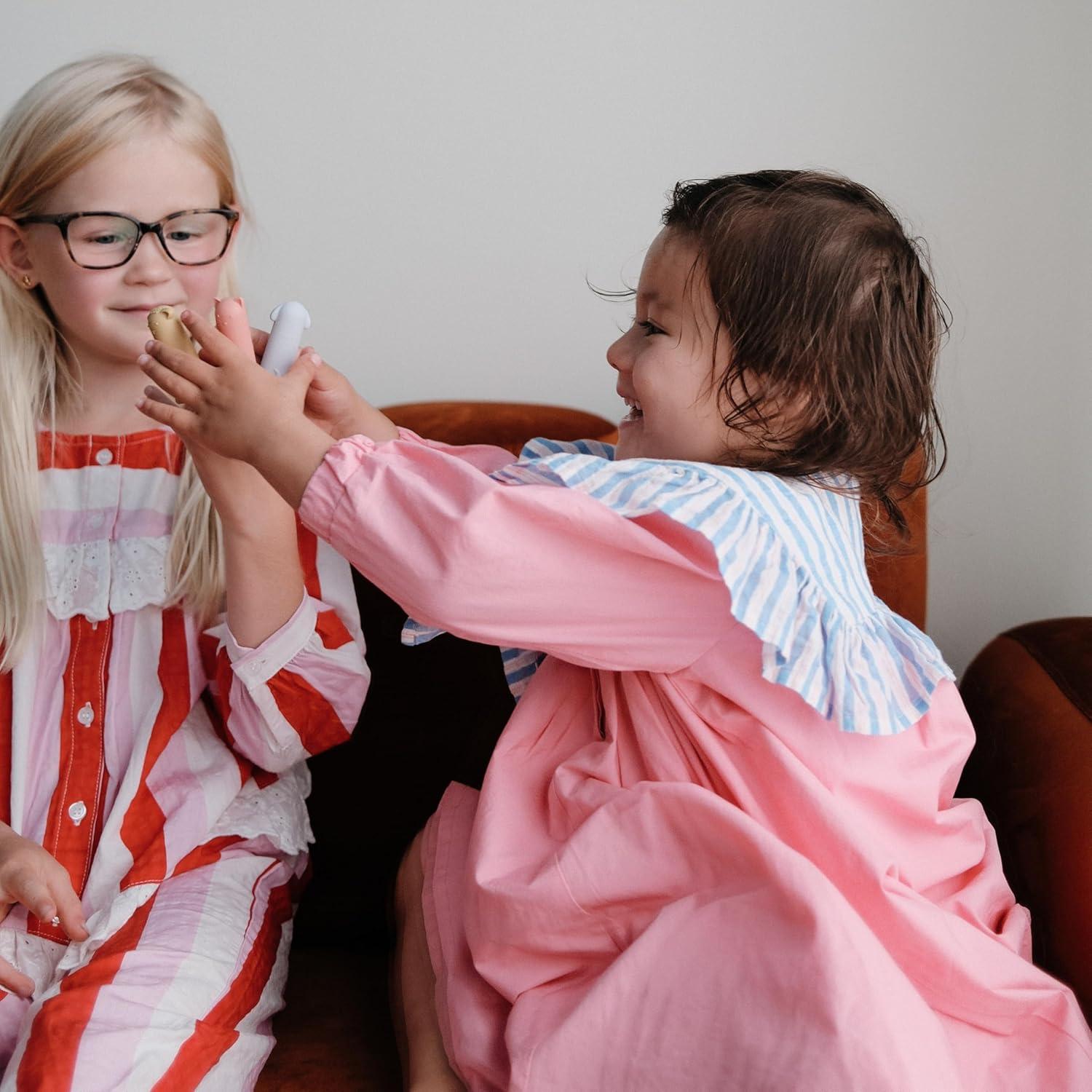 Títeres de dedo de silicona Mushie 5-pack para niños
