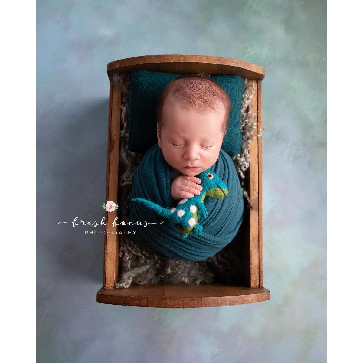 Títere de dedo Brontosaurus azul Ganapati Crafts 10 cm