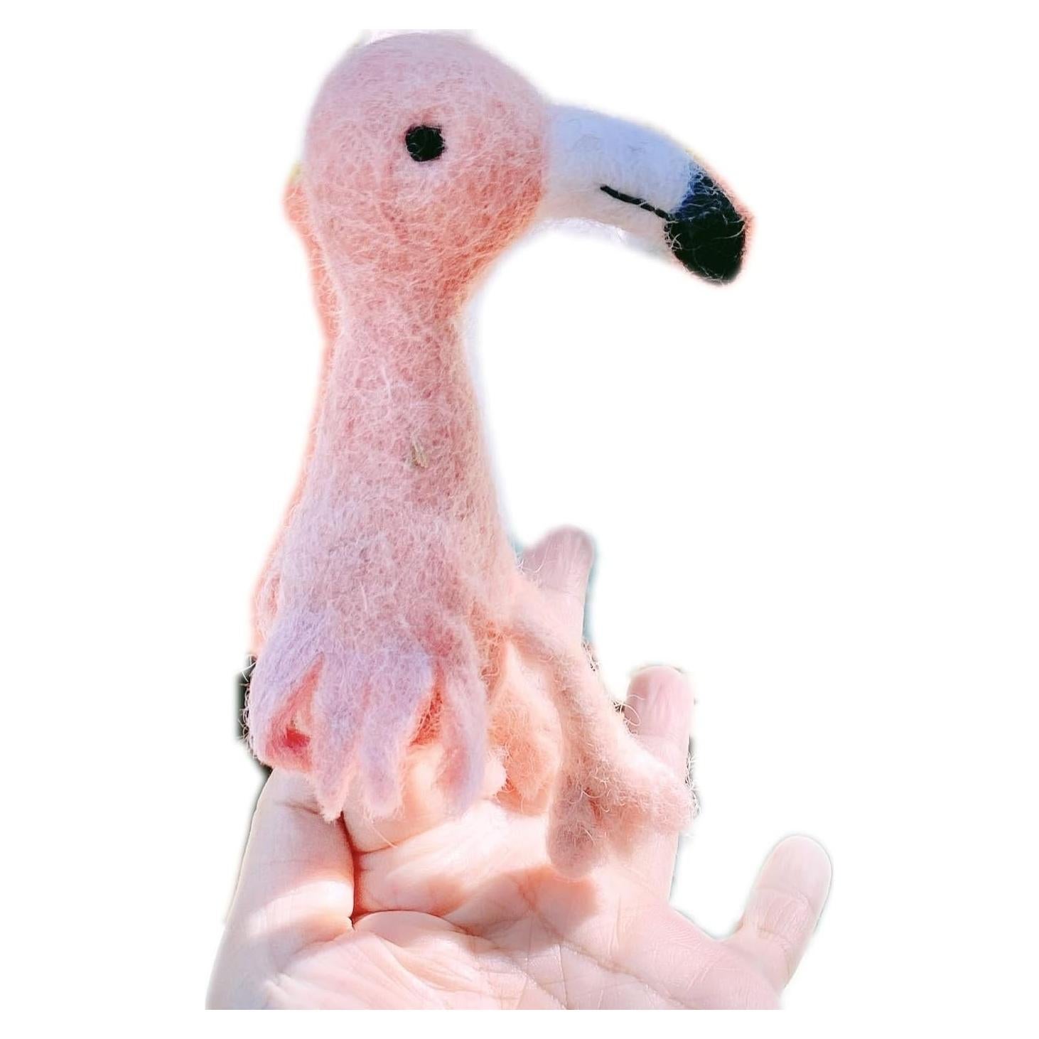 Títere de dedo flamenco Ganapati Crafts 10 cm hecho a mano