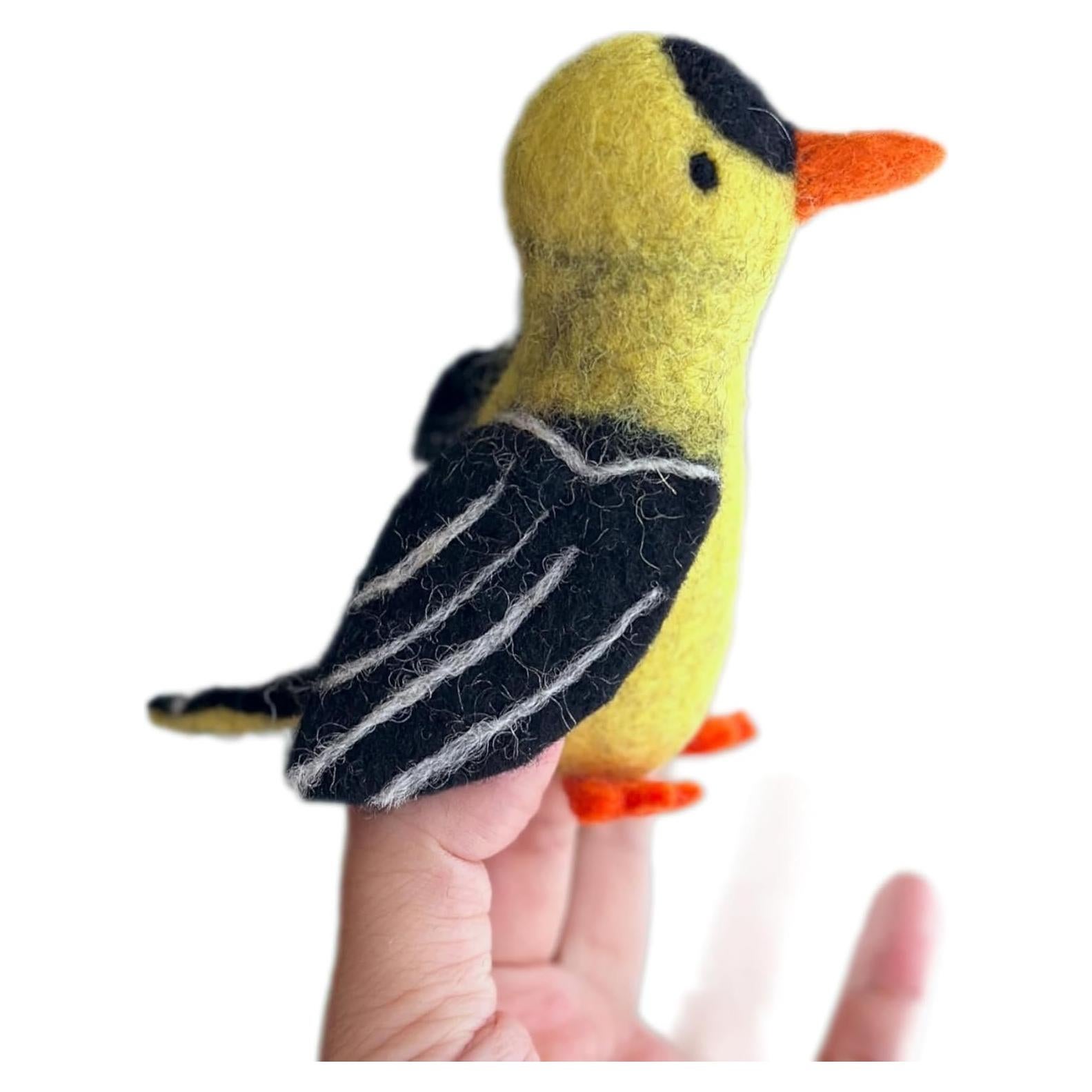 Títere de dedo jilguero hecho a mano Ganapati Crafts 10 cm