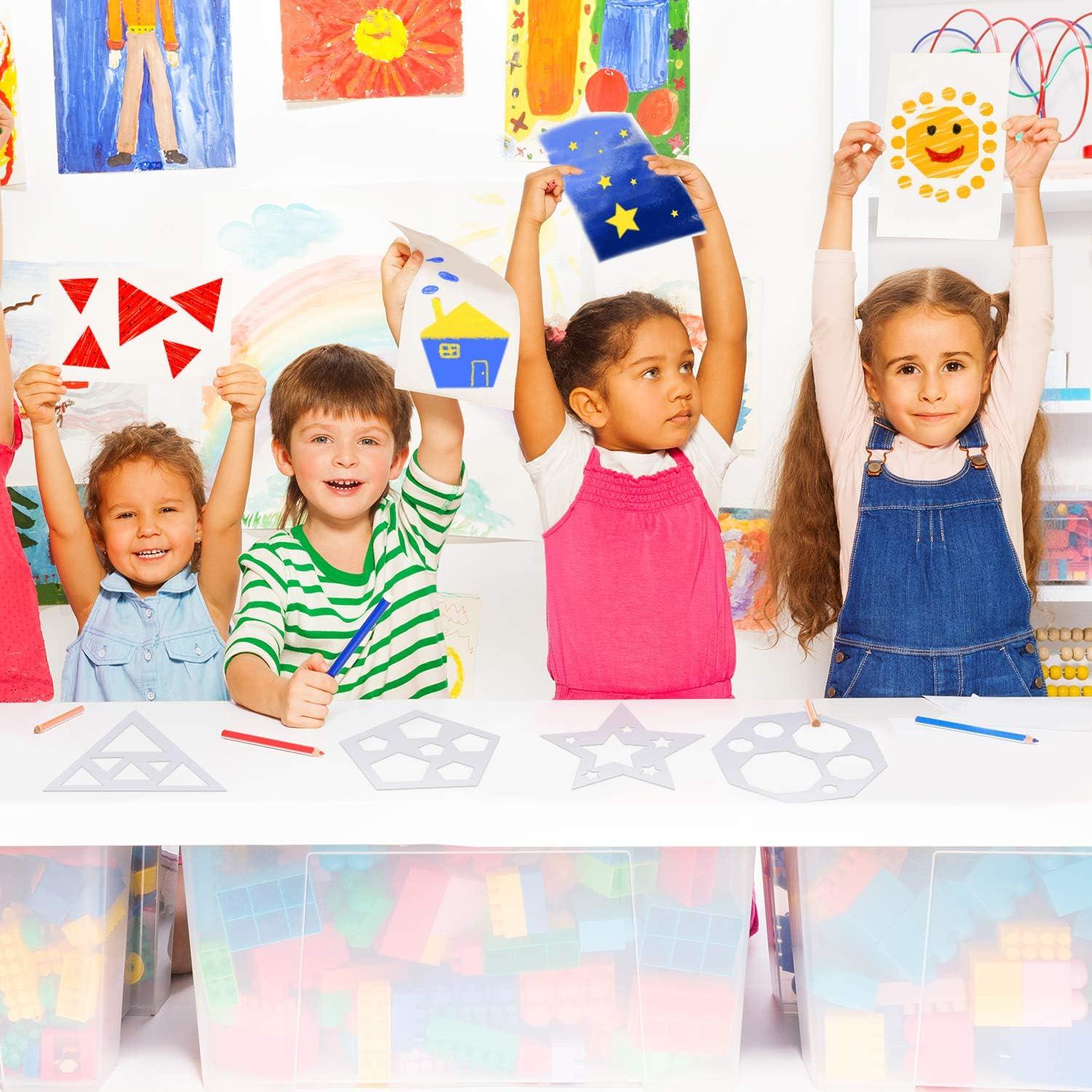 Set de 12 Plantillas de Dibujo de Plástico Outus 23x23 cm