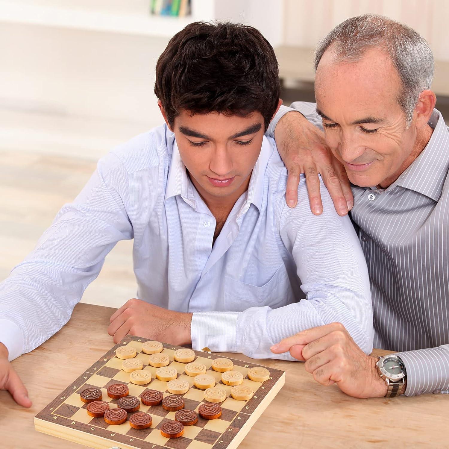 48 Piezas de Damas de Madera Gejoy 2.69 cm con Bolsa