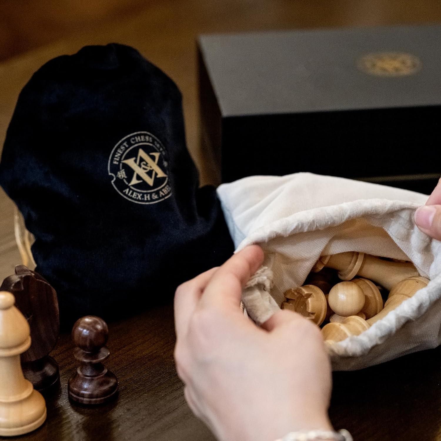 Piezas de Ajedrez A&A Premium Staunton Madera Nogal 9.5cm