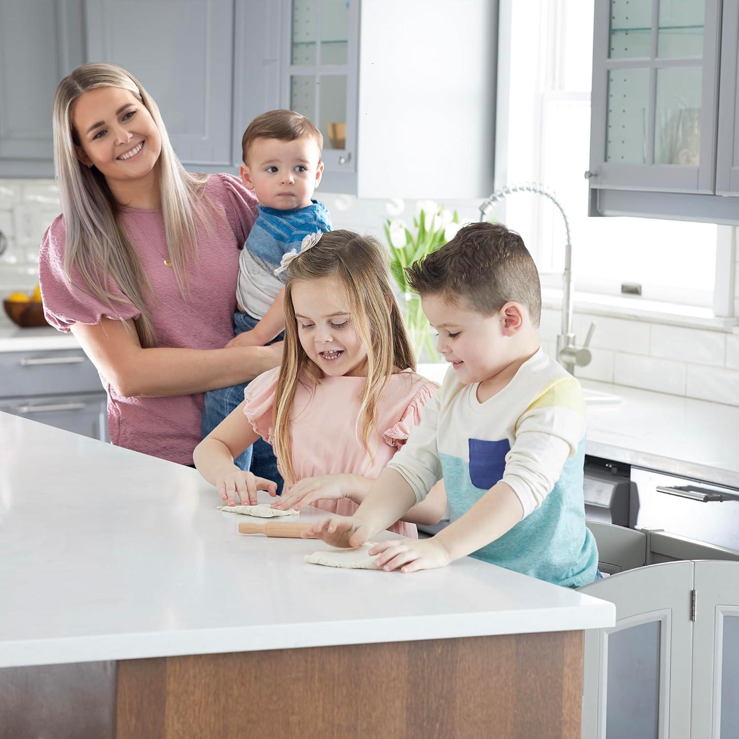 Torre Plegable para Niños Martha Stewart Kitchen Helper - Taupe