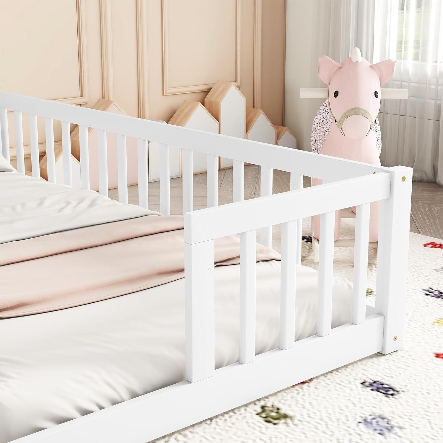 Cama de Piso Twin RuiSiSi de Madera con Barandilla Blanca