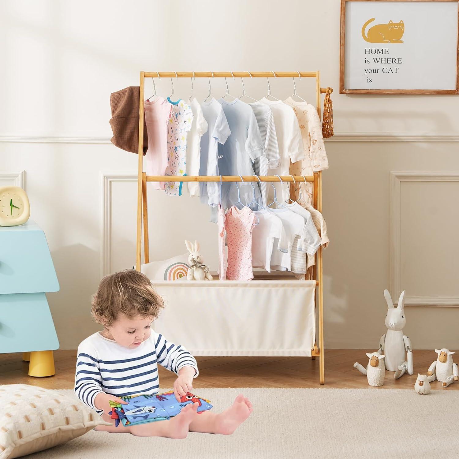 Perchero de Bambú Baveke Plegable para Niños 70x45.7cm