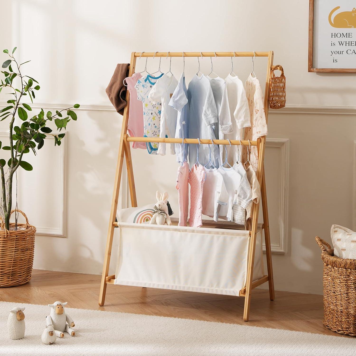 Perchero de Bambú Baveke Plegable para Niños 70x45.7cm