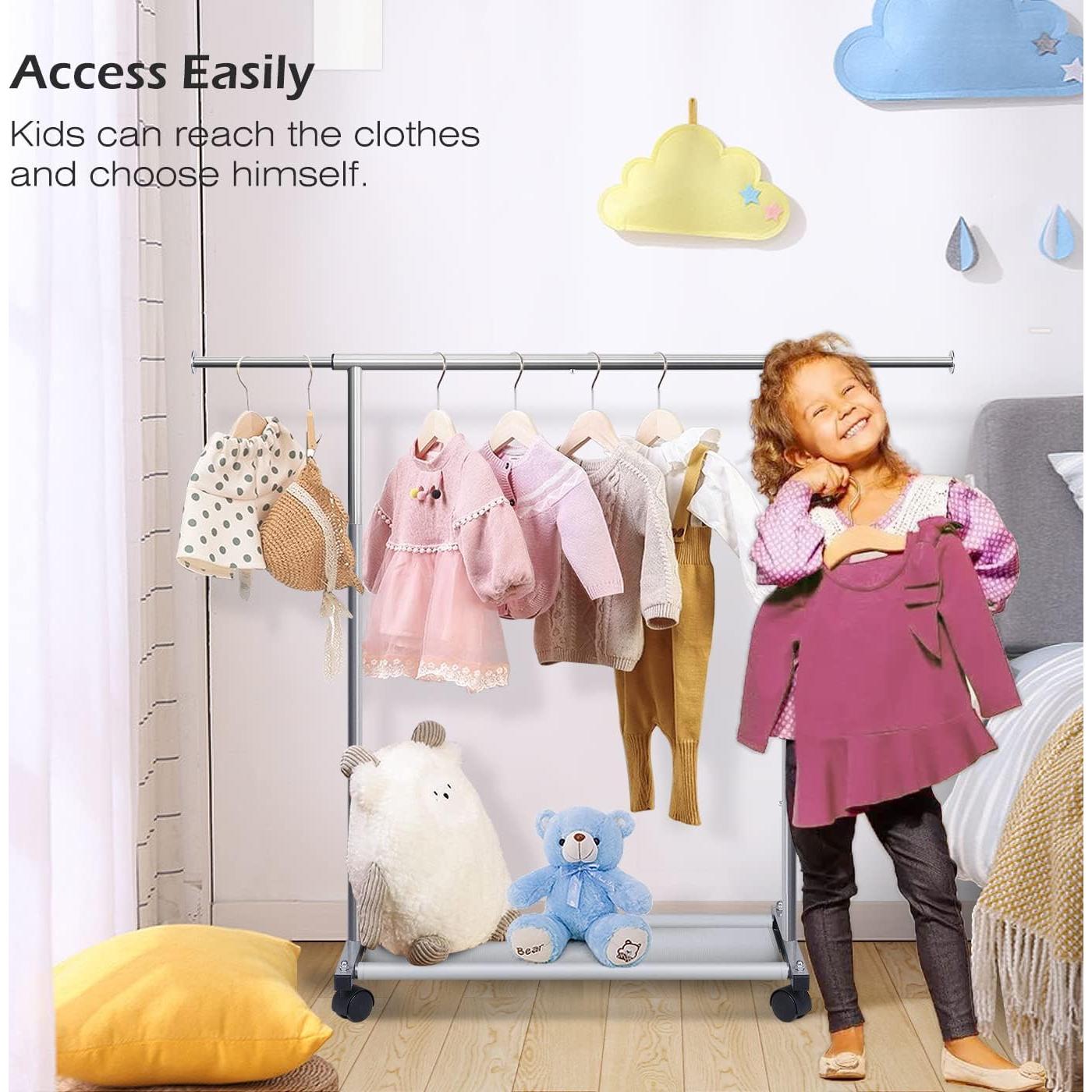 Perchero Corto Rodante MISSLO con Estantes y Ruedas Plata